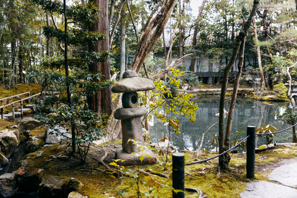 Taman minimalis bergaya Jepang