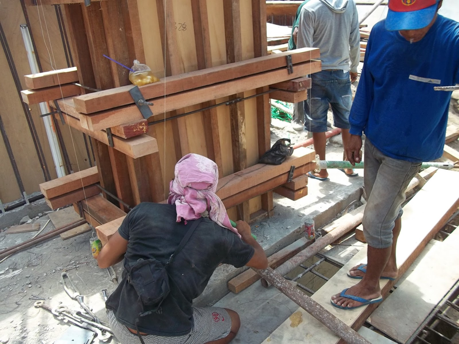 Periksa Kekuatan dan Kekakuan Bekisting Sebelum Digunakan