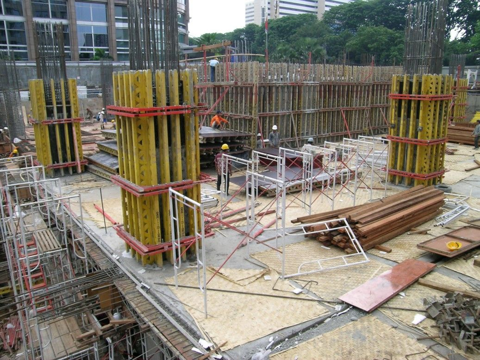 Pilih Material Bekisting Kolom yang Sesuai dengan Kebutuhan Proyek