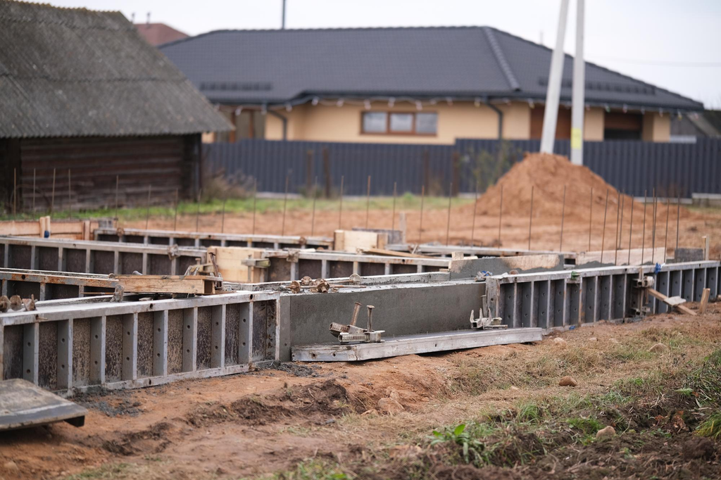 Struktur pondasi rakit beton bertulang